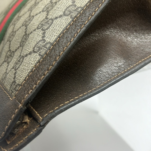 Gucci Sherry Line Monogram Clutch - Picture 7 of 16